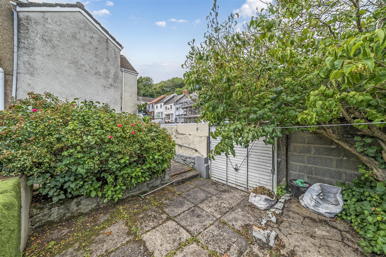 Symmons Street, Waun Wen, Swansea, SA1 6FT